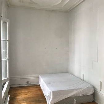 One-Bedroom in Old Montreal - Photo 1