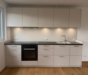 Moderne 2-Zi-Neubauwohnung mit traumhafter Aussicht! - Photo 2