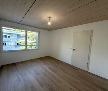 Superbe appartement de 2.5 pièces avec vue sur le lac - Photo 2