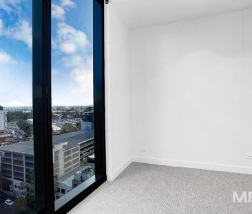 905/135 A'beckett Street, Melbourne - Photo 3
