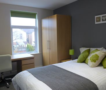 Stylish Double Room With Ensuite - Photo 5
