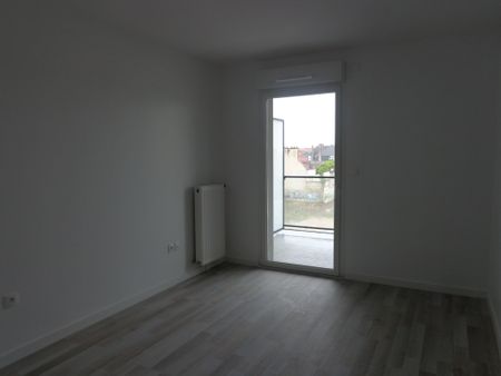 Location Appartement 2 pièces 49m² REIMS 51100 - Photo 2