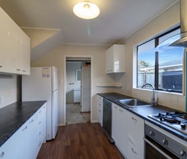 Waiwhetu Living - Photo 2