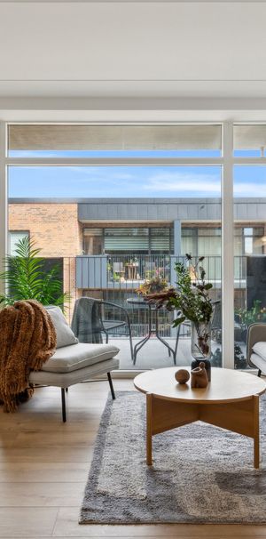 Treværelses lejlighed med egen terrasse - Foto 1