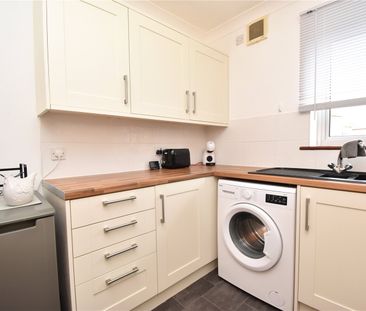 Bugsby Way, Kesgrave, Ipswich, Suffolk, IP5 2BB - Photo 6