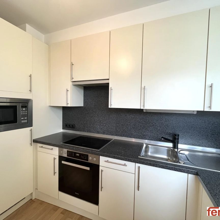 Wunderschöne, helle 4-Zimmer Wohnung mit zwei Balkonen und Klimageräten in allen Wohnräumen - Photo 1