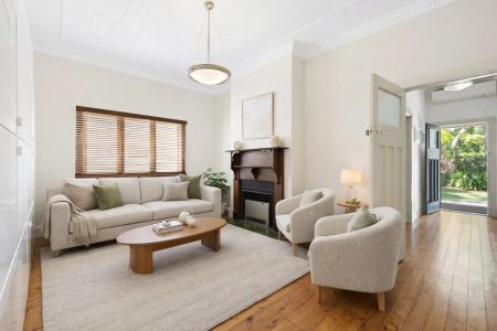 Versatile Family Home In Ideal Location - Photo 2