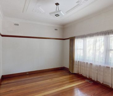 25 Grosvenor Parade, Balwyn - Photo 1