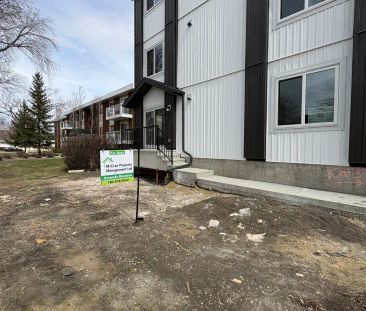 112 Street Townhomes — Townhome - 1 bed - Photo 5