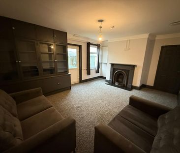 1 bedroom Flat To Let - Photo 1