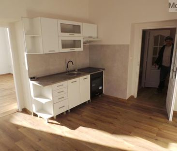 Pronájem bytu 2+1 47 m2 - Fotografie 3
