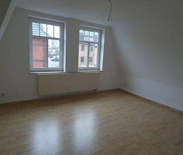 Charmante 3-Zimmer-Dachgeschosswohnung mit viel Licht - Photo 1