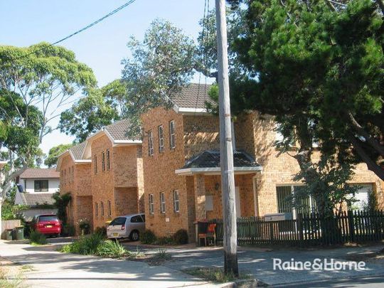 2/54 Minneapolis Crescent, Maroubra NSW 2035 - Townhouse For Rent | Domain - Photo 1