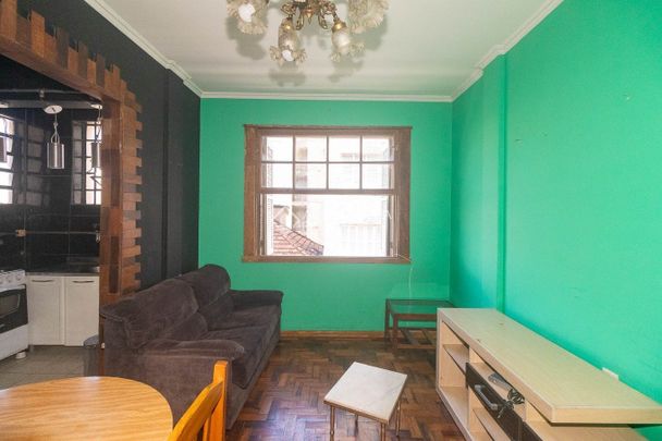 Apartamento com 2 quartos e 79m² para alugar em Centro Histórico, Porto Alegre. - Foto 1
