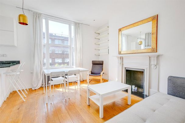 2 bedroom flat to rent - Photo 1