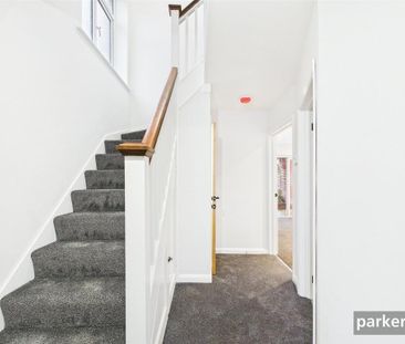 3 bedroom semi-detached house to rent - Photo 6