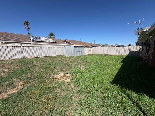 South Shepparton Gem - Photo 1