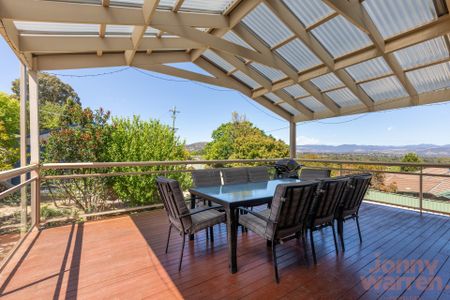 6 Berrell Street, Chisholm ACT 2905 - House For Rent | Domain - Photo 3