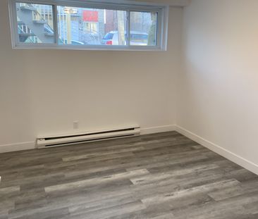 3 12 A Louer - Photo 3