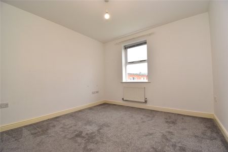 Compair Crescent, Ipswich, Suffolk, IP2 0EH - Photo 3