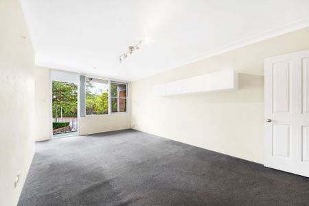Mosman - Photo 2