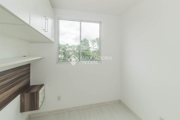 Apartamento com 2 quartos e 43m² para alugar em Costa e Silva, Porto Alegre. - Photo 1