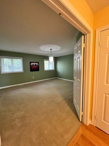 For Lease - 18 Solmar Avenue, Whitby, Ontario - Photo 2