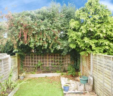 2 bedroom terraced house to rent - Photo 1