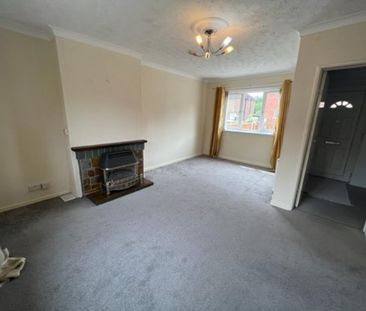 3 bedroom semi-detached house to rent - Photo 6