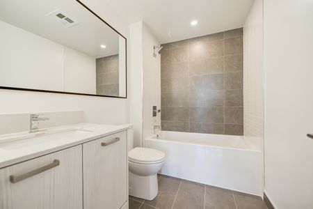 For Lease - 65 Curlew Drive Unit# 202, Toronto, Ontario - Photo 3