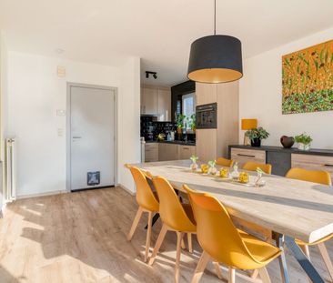 Lichtrijke en energiezuinige woning met 3 slpk, garage en tuin - Photo 3