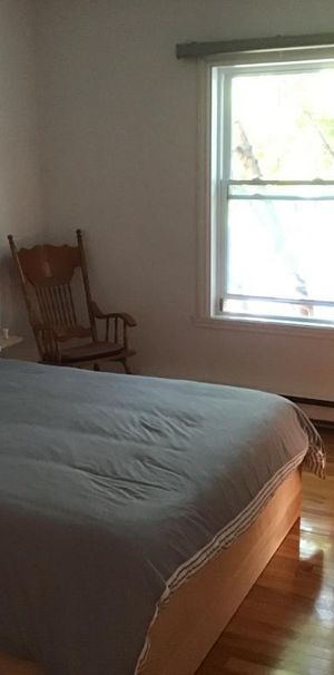 Grand 4 1/2 au 2ieme étage ensoleillé dans Ahuntsic - Photo 1