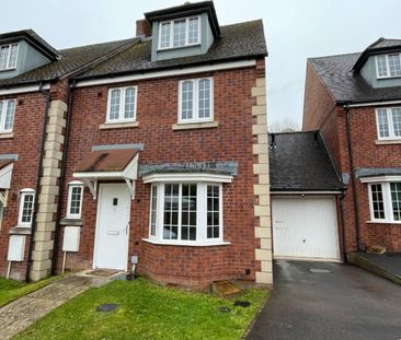 4 bedroom House To Let - Photo 4