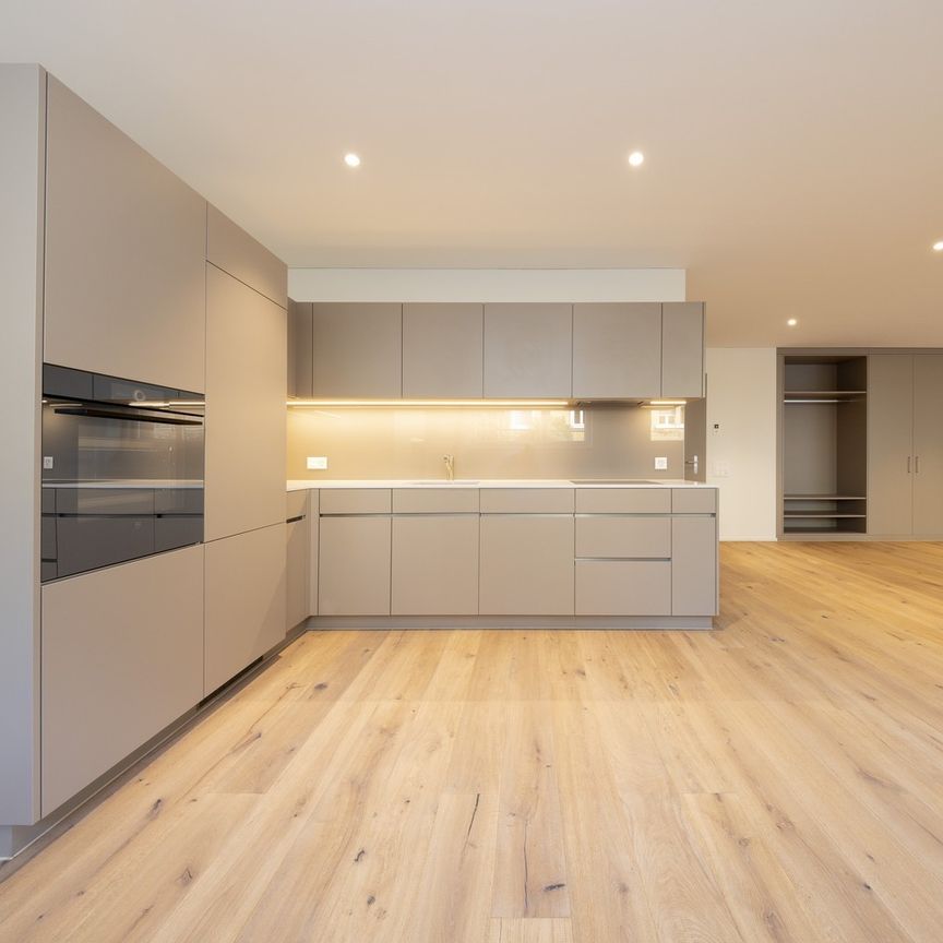 Rent a 2 ½ rooms apartment in Zürich - Foto 1