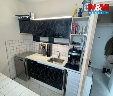 Pronájem bytu 1+1 34 m² - Photo 1