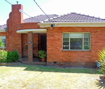 Deceptively Spacious - Photo 6