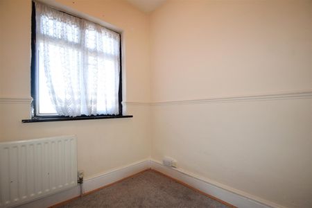 Floriston Avenue, Hillingdon, UB10 - Photo 3