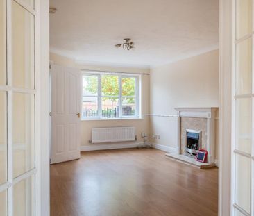 3 bedroom semi-detached house to rent - Photo 5