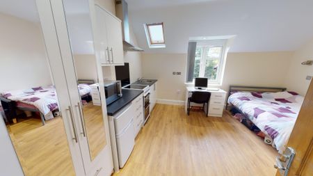 3 Raglan Road Edgbaston - Photo 2