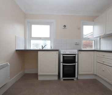 Rowlands Road, Worthing - Photo 3