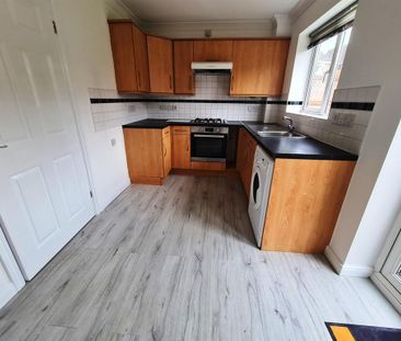 2 bedroom end of terrace house to rent - Photo 6