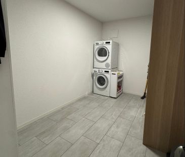 Spacieux appartement de 2,5 pièces avec terrasse - Photo 3