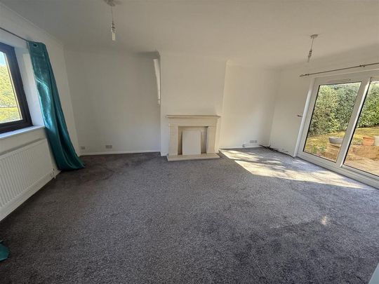 4 bedroom detached house to rent - Photo 1