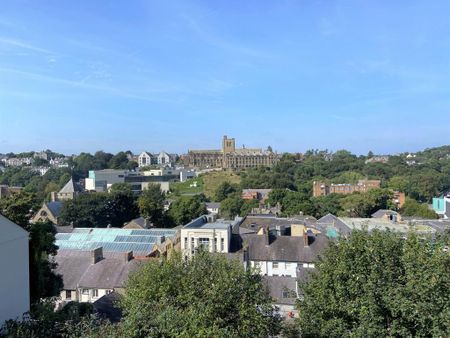 2 bedroom terraced house to rent - Photo 2