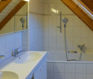 Sonnige 4.5-Zimmer-Dachmaisonette mit Traum-Weitsicht im Limmattal ... - Photo 5