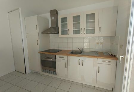 Appartement T2 à GRENOBLE - Photo 2