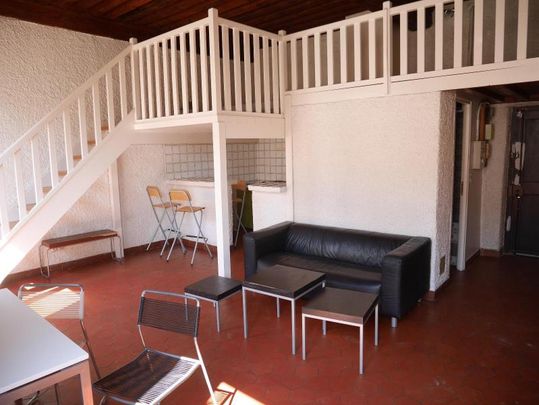 Location Appartement 1 pièce 35m² LYON 6ème - Photo 1