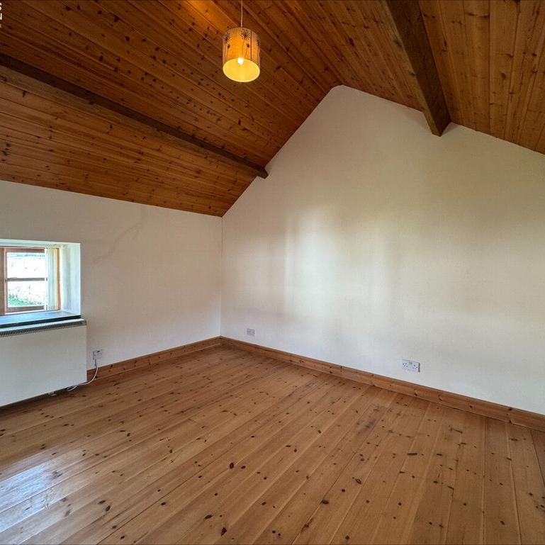 2 bedroom bungalow to rent - Photo 1
