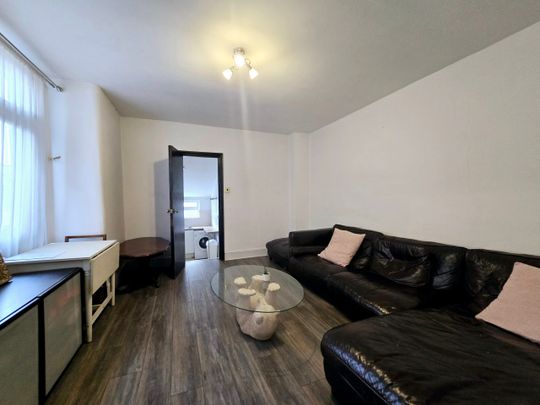 Gilbey Road, Tooting Broadway - Photo 1