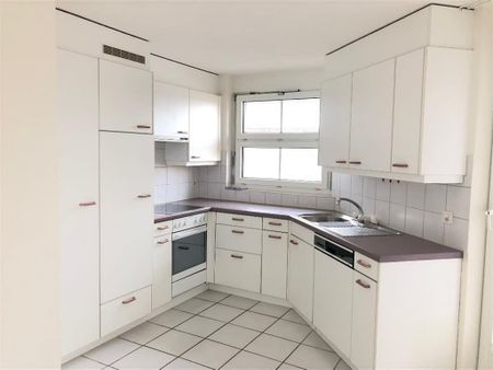 4.5 Zimmer, 90 m², 2. Stock - Foto 2